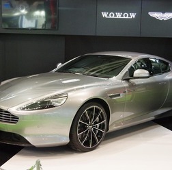 アストンマーティン DB9 GT ボンド・エディション(東京モーターショー15)