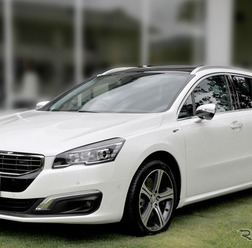 プジョー 508SW GT BlueHDi