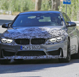 BMW M4 スクープ写真