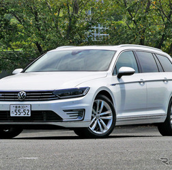 VW パサートGTE