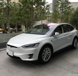 テスラ・モデルX