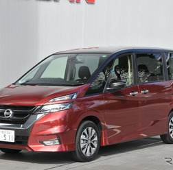 新型 セレナ