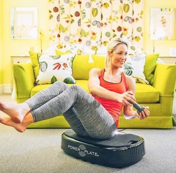 振動技術を搭載したトレーニングマシン「パーソナル パワープレート」