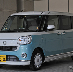 【ダイハツ ムーヴ キャンバス】女性をターゲットに開発されたユーティリティ系軽ワゴン［写真蔵］