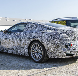 BMW 8シリーズ スクープ写真