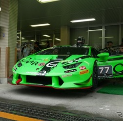 ウラカン LP620-2 スーパートロフェオ