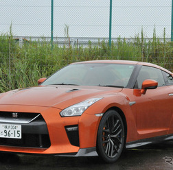 日産 GT-R 2017モデル