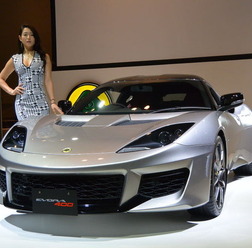 ロータス エヴォーラ 400 発表会