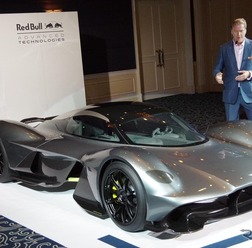 アストンマーティン AM-RB 001