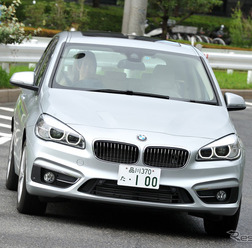 BMW 225xe アクティブツアラー