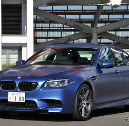 【BMW M5】スポーツセダンの代名詞的モデルは今も健在［写真蔵］