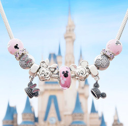 ジュエリーブランド「PANDORA（パンドラ）」のスペシャルジュエリー