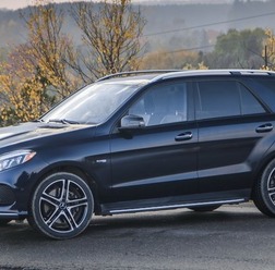 メルセデスAMG GLE 43 4MATIC