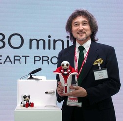 「KIROBO mini」の可能性について語る開発責任者の片山史憲氏