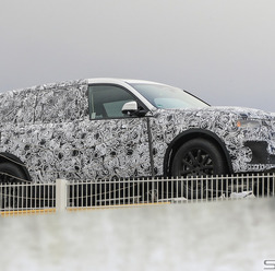 BMW X7スクープ写真