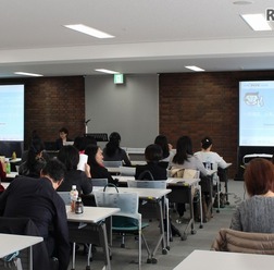 公演会場のようす　2016年12月6日