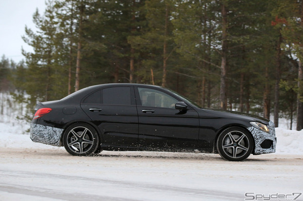 メルセデス AMG C43スクープ写真