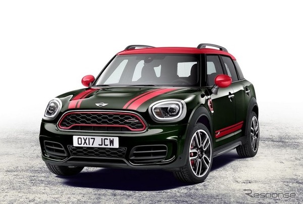 新型MINIクロスオーバーのジョンクーパー ワークス