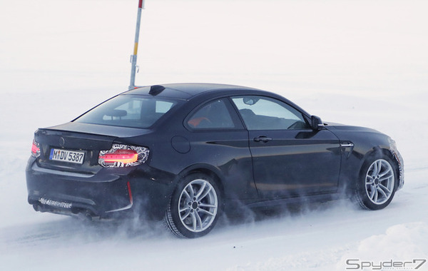 BMWM2 CSスクープ写真