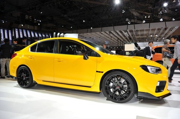 スバル WRX STI S207（東京モーターショー15）