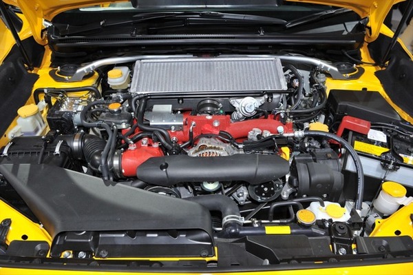 スバル WRX STI S207（東京モーターショー15）