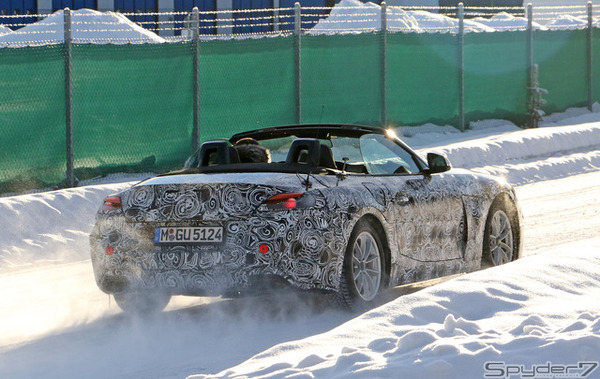 BMW Z5トヨタスープラスクープ写真