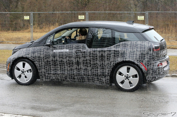 BMW i3スクープ写真