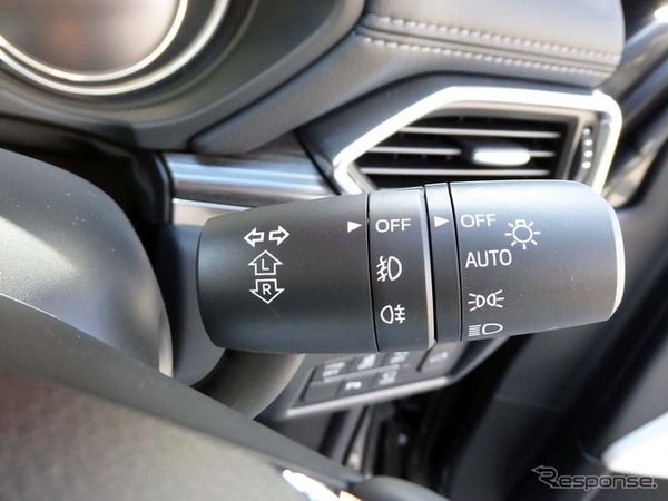 4WDには全車ともリアフォグランプが装備される。写真はフロントフォグも装備する「Lパッケージ」