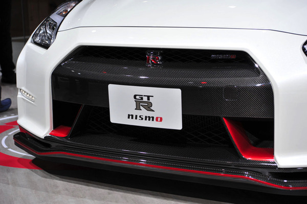 日産 GT-R NISMO（東京モーターショー15）