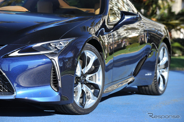 レクサス LC500h