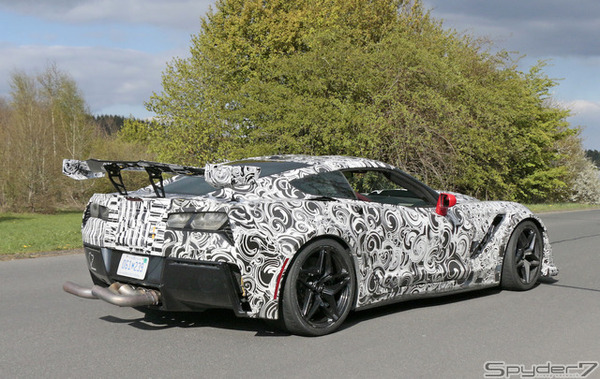 シボレーコルベットZR1スクープ写真
