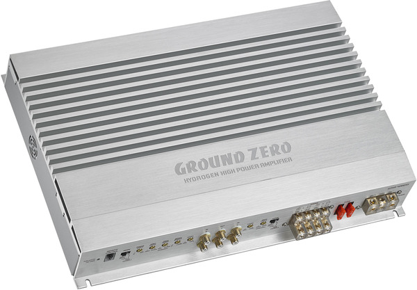 グラウンドゼロ『GZHA 4200XII』。当機は税抜価格6万2000円というリーズナブルなモデルながら、「クロスオーバー機能」で“バンドパス”の設定を有している。