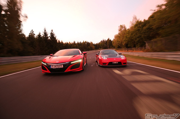 ホンダ NSX 新旧モデルがニュルでタイムアタック【写真集】
