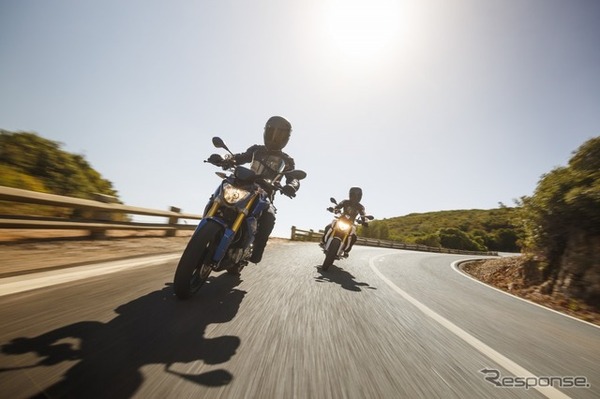 BMW G310R