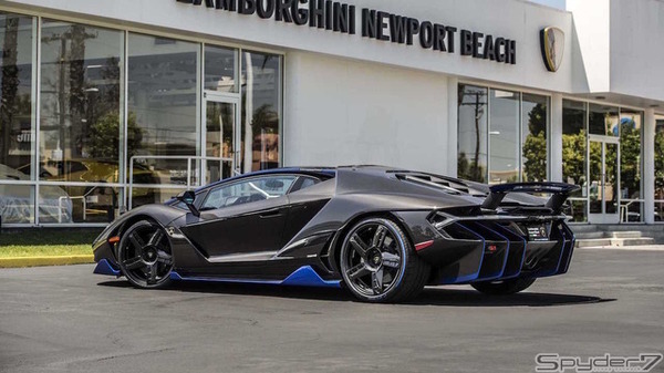 チェンテナリオ　米第1号車