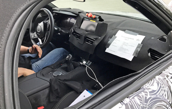 BMW Z4 次期型　スクープ写真