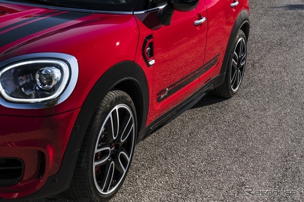 MINI ジョン・クーパー・ワークス・クロスオーバー