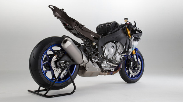 2015年式 ヤマハYZF-R1M