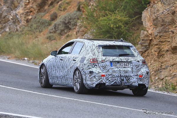メルセデス AMG A45 次期型スクープ写真