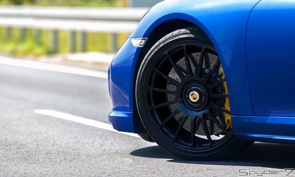 ポルシェ　911 ターボS BLUE ARROW