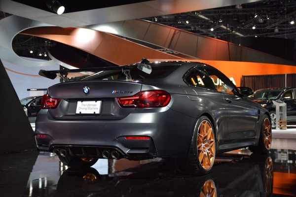 BMW M4 GTS（ロサンゼルスモーターショー15）