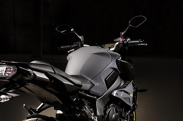 ヤマハ MT-10