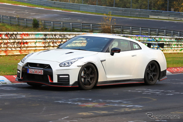 日産 GT-R NISMO 改良新型　スクープ写真