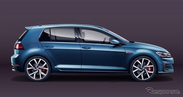 VW ゴルフGTIパフォーマンス（ダークアイアンブルーメタリック）