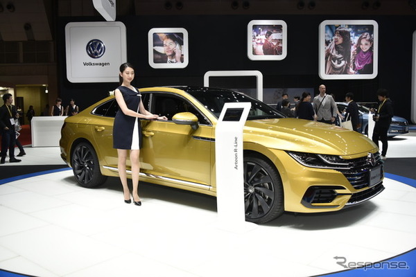 VWアルテオンRライン・アドバンス（東京モーターショー2017）