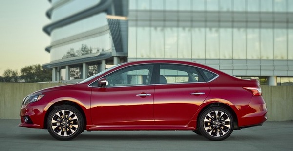 日産セントラ の2016年モデル