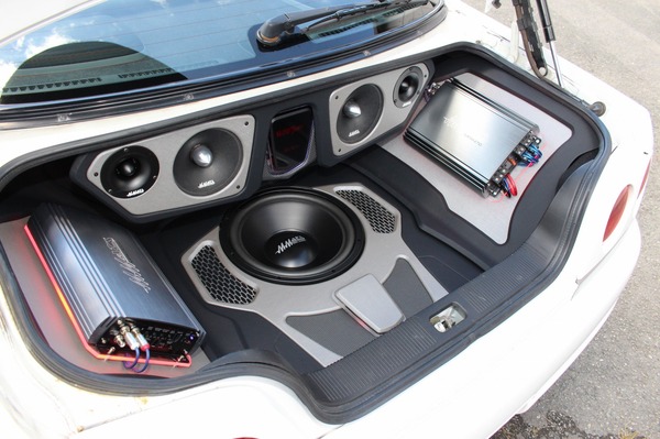 car audio newcomer！ U-23 日産 GT-R（オーナー：岡本隼和さん）　by　 Warps　前編