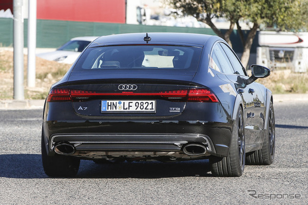 アウディ RS7スポーツバック 次期型 スクープ写真