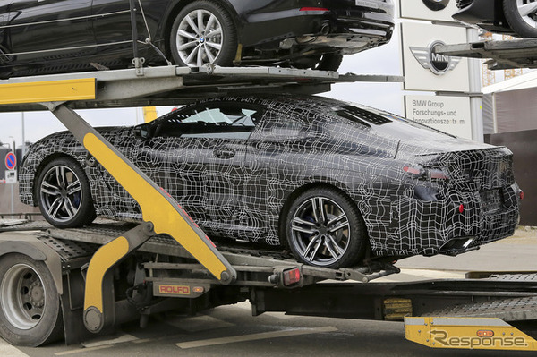 BMW M8 スクープ写真