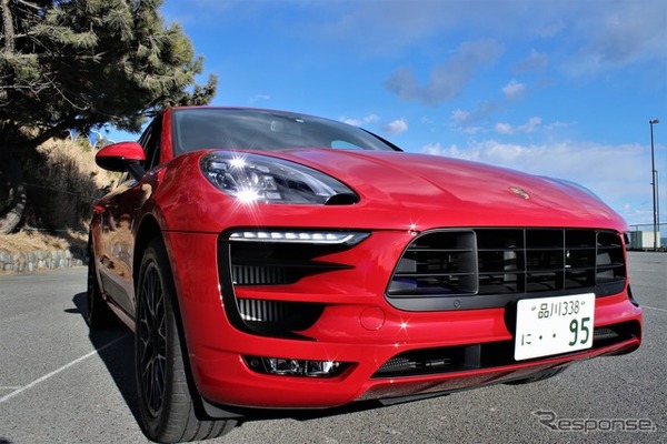 ポルシェ・マカンGTS